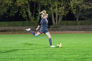 Bild 28 - B-Juniorinnen VfL Pinneberg - Eimsbuettler TV : Ergebnis: 1:0